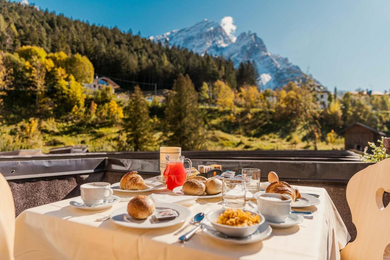 Locanda Montana San Vito di Cadore Exterior photo