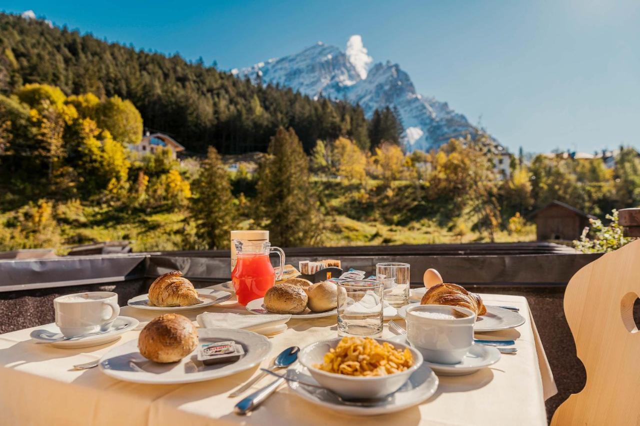 Locanda Montana San Vito di Cadore Exterior photo