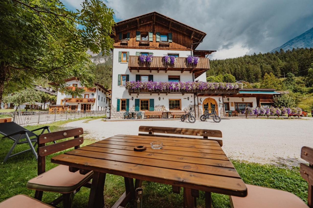 Locanda Montana San Vito di Cadore Exterior photo